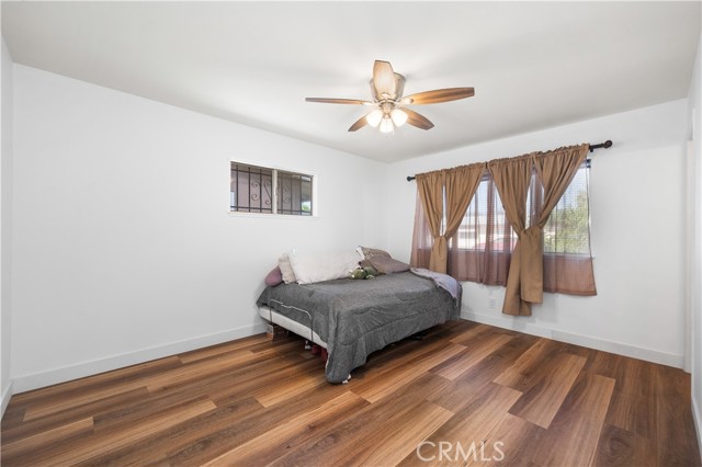 Detail Gallery Image 13 of 30 For 881 Majela Ln, Hemet,  CA 92543 - 2 Beds | 2 Baths