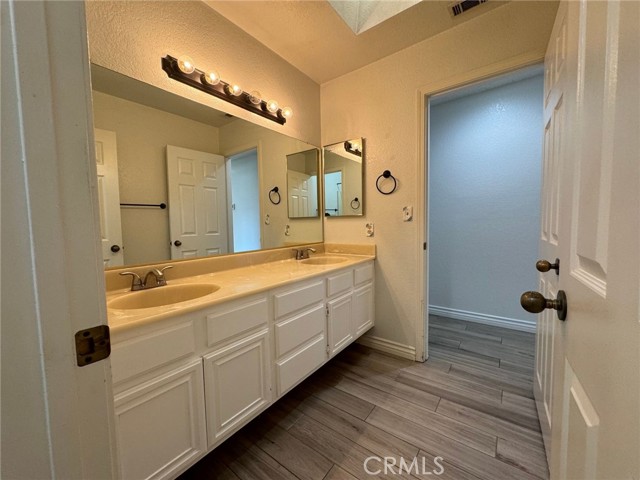 15030 Zieglinde Drive, Lake Elsinore CA: https://media.crmls.org/medias/b3e5fb9a-8855-42d6-9d0d-4fb840617867.jpg