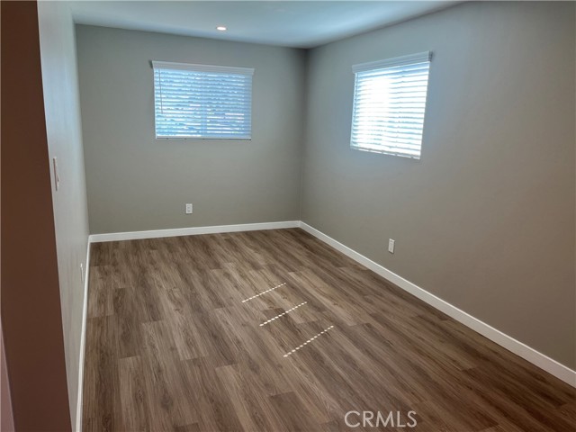9335 Chimney Rock Lane, El Cajon CA: https://media.crmls.org/medias/b3e6e76c-81c9-446b-930a-06ab90b4f394.jpg