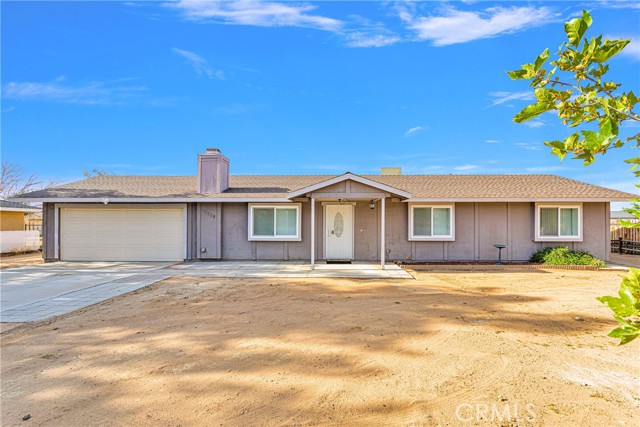 Detail Gallery Image 2 of 36 For 22331 Ramona Ave, Apple Valley,  CA 92307 - 3 Beds | 2 Baths