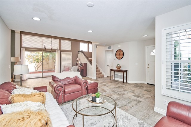 Detail Gallery Image 21 of 60 For 19 Las Cruces, Irvine,  CA 92614 - 3 Beds | 2/1 Baths