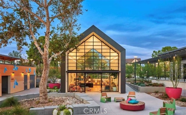 536 Cultivate, Irvine CA: https://media.crmls.org/medias/b3e89d05-7763-43ce-b30f-66d1171d5229.jpg