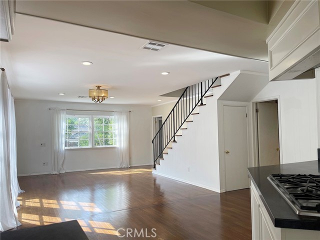 1420 Pasqualito Drive, San Marino CA: https://media.crmls.org/medias/b3e8d946-28d6-469e-bb40-839345a931a4.jpg
