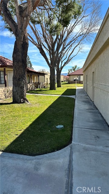 Detail Gallery Image 9 of 24 For 19269 Elm Dr, Apple Valley,  CA 92308 - 1 Beds | 1 Baths