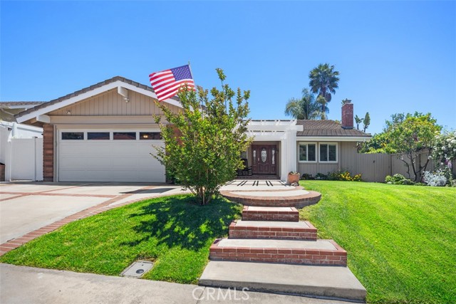 26536 Morena Drive, Mission Viejo CA: https://media.crmls.org/medias/b3ea0f4c-2660-41a7-99e3-c8469946e8ac.jpg