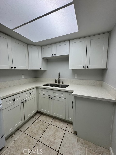 Detail Gallery Image 7 of 37 For 68711 Cedar Rd, Cathedral City,  CA 92234 - 3 Beds | 2 Baths