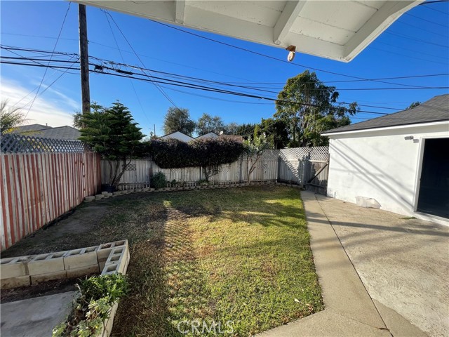 Image 27 of 55 For 2221 Granada Avenue