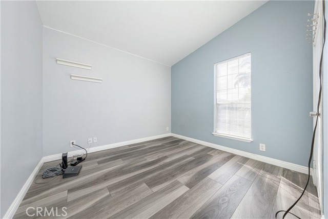 Detail Gallery Image 13 of 29 For 122 Hornbeam, Fountain Valley,  CA 92708 - 3 Beds | 2 Baths