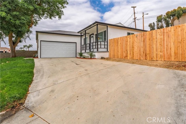 16207 Bamboo Street, La Puente CA: https://media.crmls.org/medias/b3eab49c-307d-4128-a3e5-ef356005fa2c.jpg