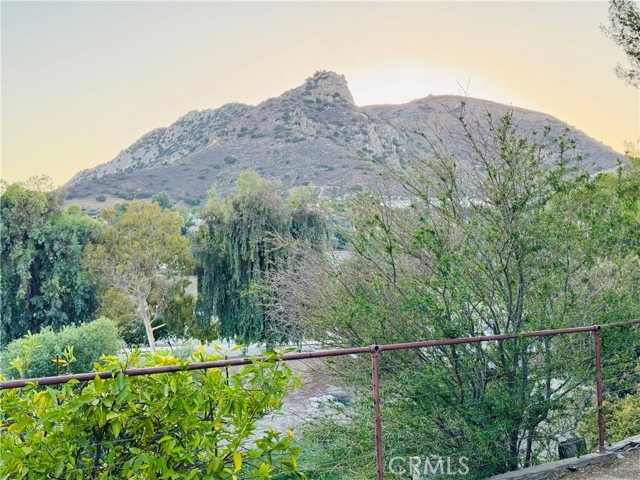 24308 Highlander, West Hills CA: https://media.crmls.org/medias/b3eab69d-aeef-4d8e-925f-f14d3c1b2eef.jpg