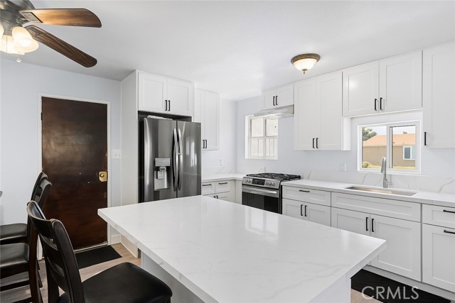 773 S Camino Los Banos, San Jacinto CA: https://media.crmls.org/medias/b3eacacd-20ec-4658-b492-d14e3b3e6557.jpg