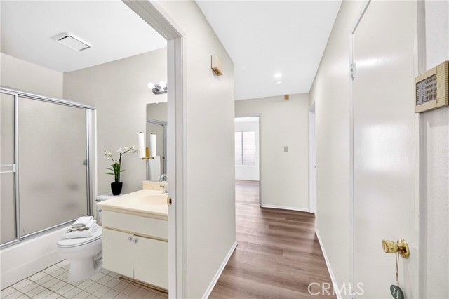 Detail Gallery Image 10 of 20 For 2324 Lillyvale Ave #143,  Los Angeles,  CA 90032 - 2 Beds | 2 Baths