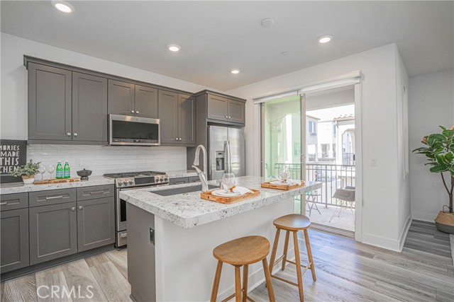 18292 Iris Lane, Yorba Linda CA: https://media.crmls.org/medias/b3ec347c-82d8-4d45-b81f-7de281fab751.jpg