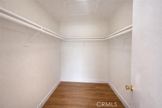 Detail Gallery Image 6 of 7 For 10531 Lakeside #J,  Garden Grove,  CA 92840 - 1 Beds | 1 Baths