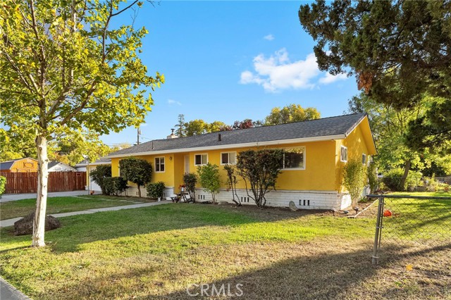 1171 Peach Street, Corning CA: https://media.crmls.org/medias/b3ec8634-17c8-4758-a5c7-b87ba2089724.jpg