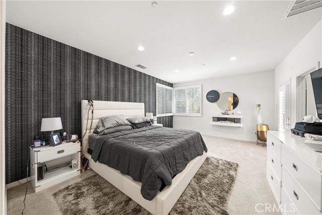 Detail Gallery Image 12 of 25 For 120 Novel, Irvine,  CA 92618 - 2 Beds | 2/1 Baths