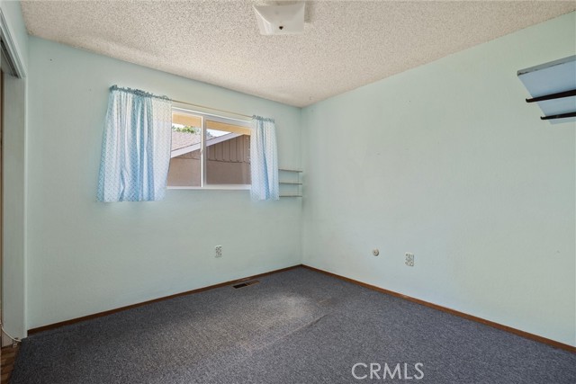 657 Villa Drive, Chico CA: https://media.crmls.org/medias/b3ecb597-c09e-4ea1-9691-a3edba385523.jpg