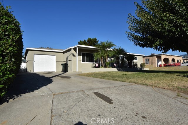 6834 Golondrina Dr, San Bernardino, CA 92404