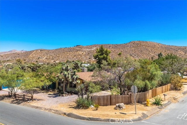 Detail Gallery Image 1 of 56 For 7715 Valley Vista Ave, Yucca Valley,  CA 92284 - 2 Beds | 1 Baths