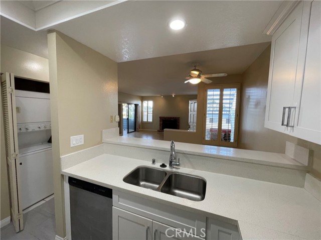 Detail Gallery Image 22 of 43 For 16960 Algonquin St #I-204,  Huntington Beach,  CA 92649 - 1 Beds | 1 Baths
