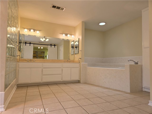 Detail Gallery Image 30 of 57 For 2066 Carlton Pl, Riverside,  CA 92507 - 4 Beds | 2/1 Baths