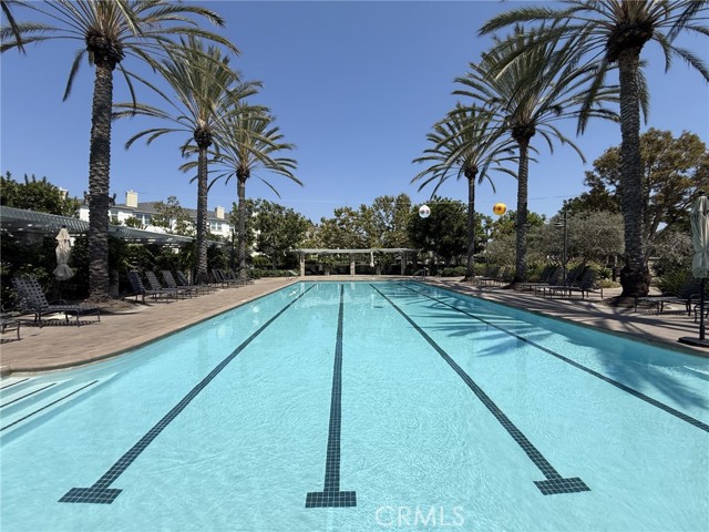 424 Silk Tree, Irvine CA: https://media.crmls.org/medias/b3ee6add-19aa-4012-8891-fa328b7cbc2a.jpg