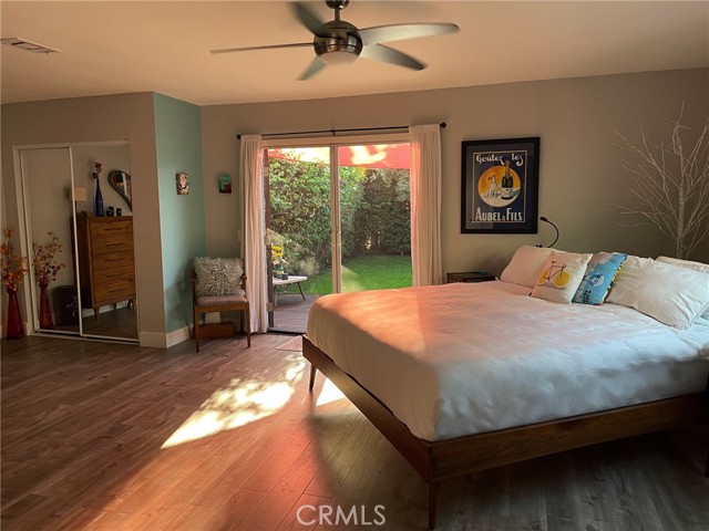 Detail Gallery Image 4 of 44 For 1820 Alsace Ave, Los Angeles,  CA 90019 - 3 Beds | 2 Baths