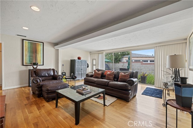 Detail Gallery Image 19 of 43 For 9804 Haas Ave, Los Angeles,  CA 90047 - 3 Beds | 2 Baths