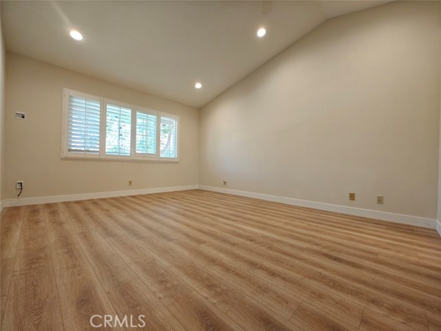 Detail Gallery Image 15 of 23 For 8128 E Candleberry Cir, Orange,  CA 92869 - 4 Beds | 2/1 Baths