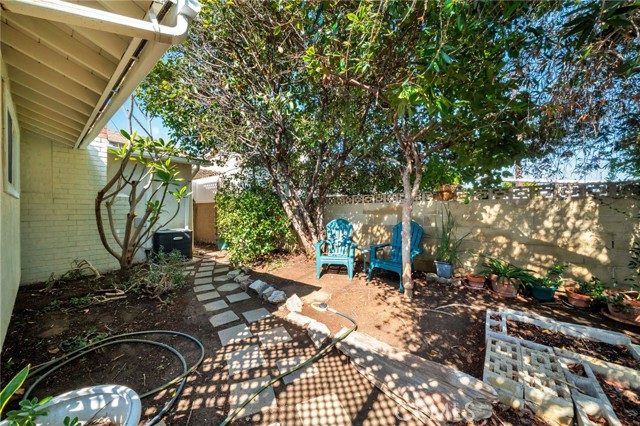 Detail Gallery Image 43 of 43 For 1232 E Chestnut Ave, Orange,  CA 92867 - 3 Beds | 2 Baths