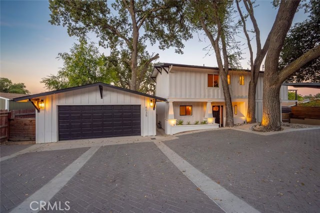 Detail Gallery Image 2 of 39 For 8035 Santa Rosa Rd, Atascadero,  CA 93422 - 5 Beds | 4 Baths