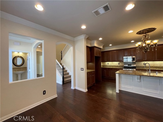 Image 12 of 45 For 40251 Pasadena Drive