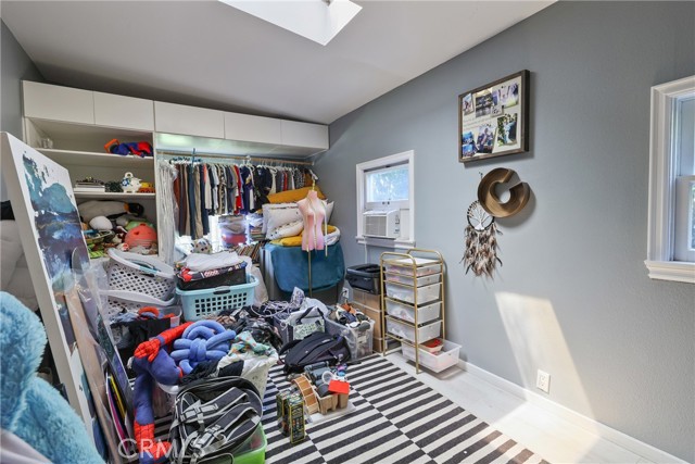 2642 Westminster Place, Costa Mesa CA: https://media.crmls.org/medias/b3f1123d-cf55-421a-858d-ed2b73b5c51f.jpg