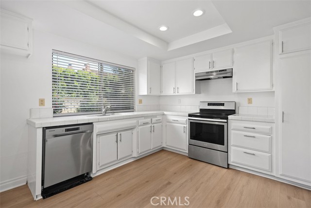 Detail Gallery Image 22 of 42 For 14802 Elm Ave, Irvine,  CA 92606 - 4 Beds | 2/1 Baths