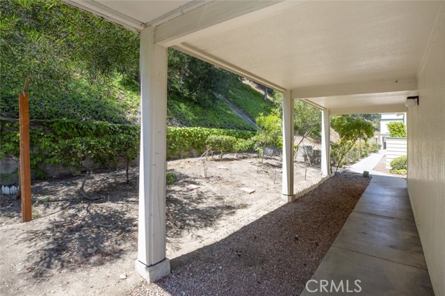 Detail Gallery Image 32 of 40 For 10504 Sunland Bld #5,  Sunland,  CA 91040 - 2 Beds | 1/1 Baths