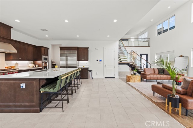 Detail Gallery Image 33 of 74 For 27526 Elderberry Dr, Valencia,  CA 91381 - 5 Beds | 5/1 Baths