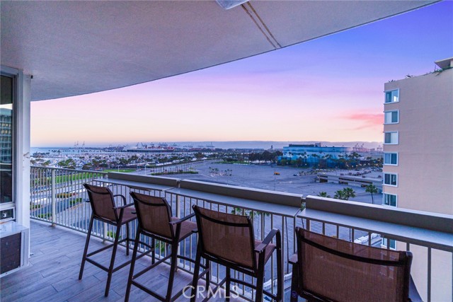 Detail Gallery Image 2 of 30 For 700 E Ocean Bld #1208,  Long Beach,  CA 90802 - 3 Beds | 2 Baths