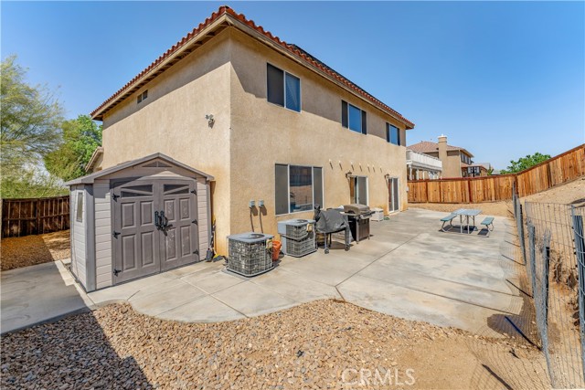 13503 Copper Street, Victorville CA: https://media.crmls.org/medias/b3f66c8d-47db-455b-a7dc-ee569a685263.jpg