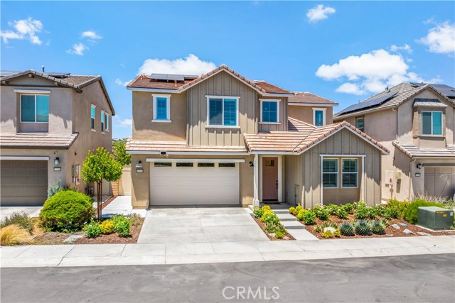Detail Gallery Image 2 of 71 For 32314 Penstemon Way, Temecula,  CA 92591 - 5 Beds | 4 Baths