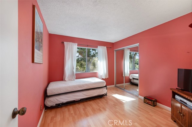 Detail Gallery Image 20 of 31 For 3485 Venetian Dr, Costa Mesa,  CA 92626 - 4 Beds | 2/1 Baths