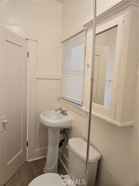 Detail Gallery Image 12 of 18 For 942 E 2nd #8,  Long Beach,  CA 90802 - 0 Beds | 1 Baths