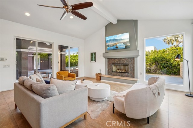 Detail Gallery Image 8 of 60 For 1420 E via Escuela, Palm Springs,  CA 92262 - 3 Beds | 3/1 Baths