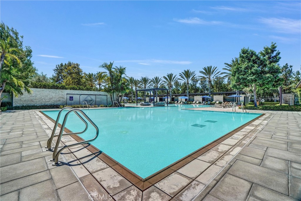 B40083cf 3e74 4207 9985 819c09733738