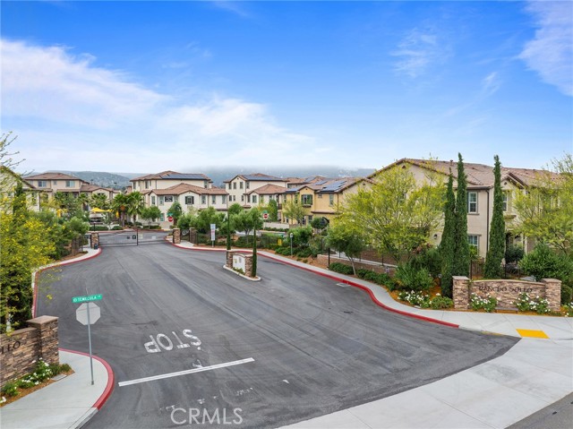 Detail Gallery Image 19 of 21 For 31268 via Nubes, Temecula,  CA 92592 - 3 Beds | 3 Baths