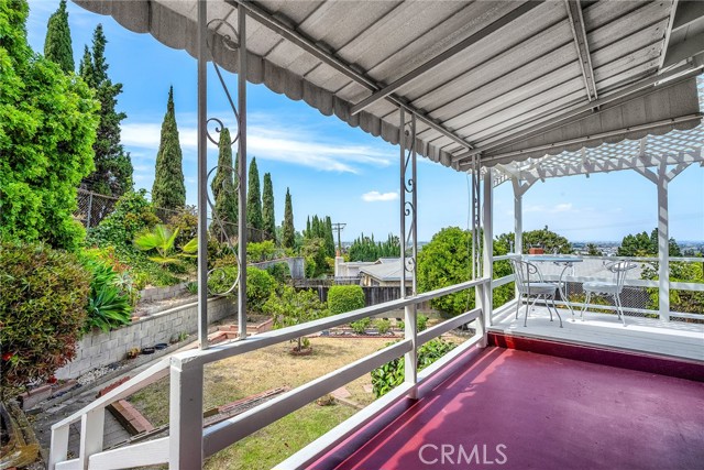 Image 18 of 25 For 2607 Nearcliff Street
