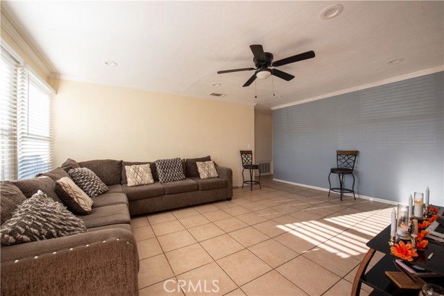 Detail Gallery Image 3 of 16 For 34220 Birch, Barstow,  CA 92311 - 4 Beds | 2 Baths