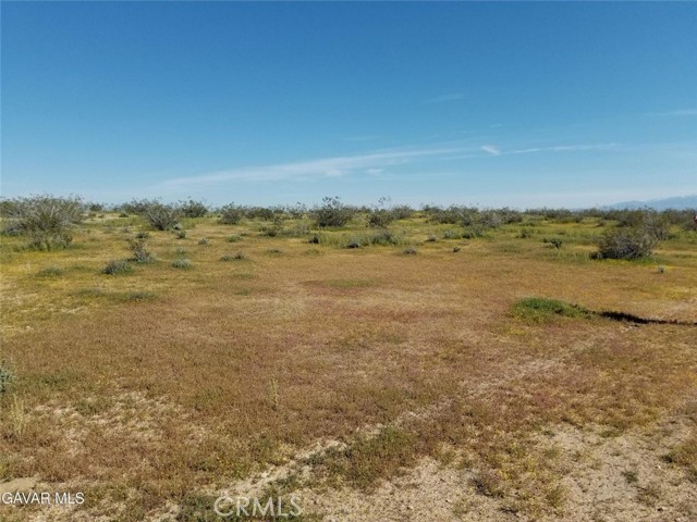0 E Avenue F, Lancaster CA: https://media.crmls.org/medias/b4031779-7b6c-4c6a-bdb9-70f84fff17f4.jpg