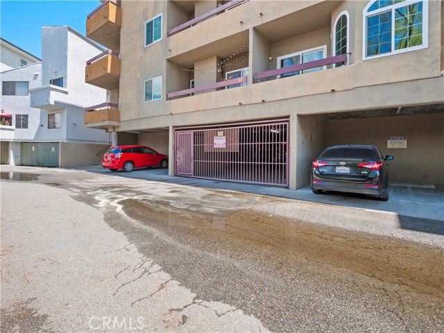 Detail Gallery Image 43 of 48 For 4301 Fulton Ave #303,  Sherman Oaks,  CA 91423 - 2 Beds | 2/1 Baths