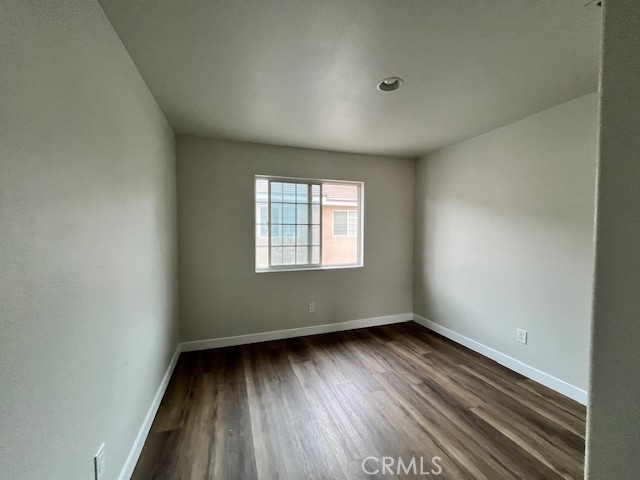 Detail Gallery Image 7 of 12 For 1004 S Riverside Ave #C-3,  Rialto,  CA 92376 - 3 Beds | 2/1 Baths