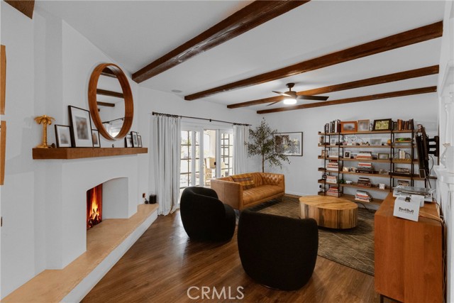 Detail Gallery Image 8 of 20 For 23936 Nomar, Woodland Hills,  CA 91367 - 3 Beds | 2 Baths